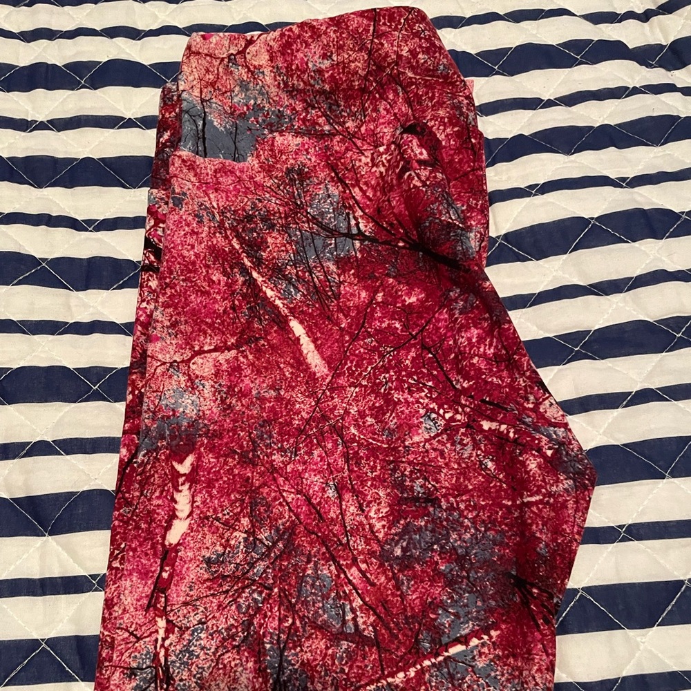 LULaRoe OS leggings